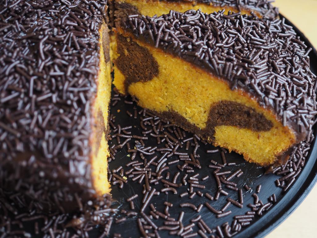 Bolo de Cenoura com Cobertura de Chocolate