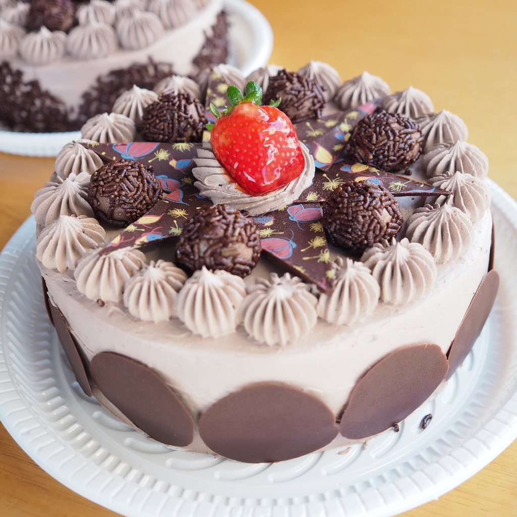 Bolo de Festa Brigadeiro