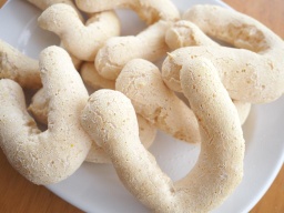 [74] Biscoito de Polvilho Rei do Gado